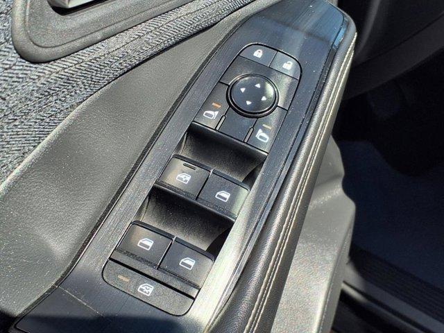 Photo of 2021 Black Nissan Rogue