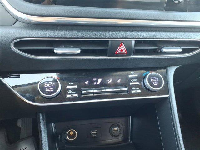 Photo of 2021 Quartz White Hyundai SONATA
