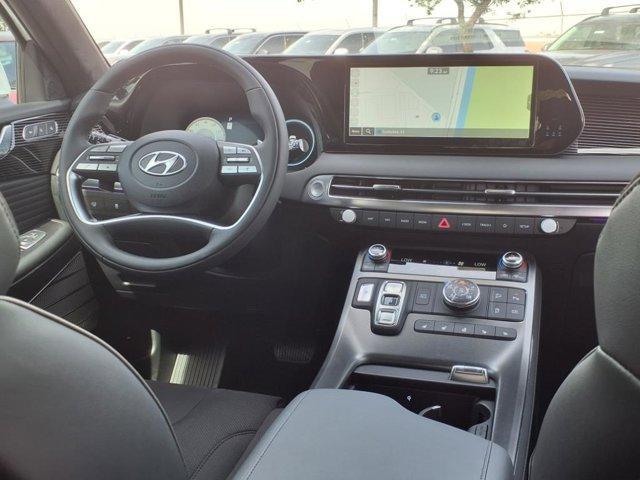 Photo of 2025 Hyper White Hyundai PALISADE