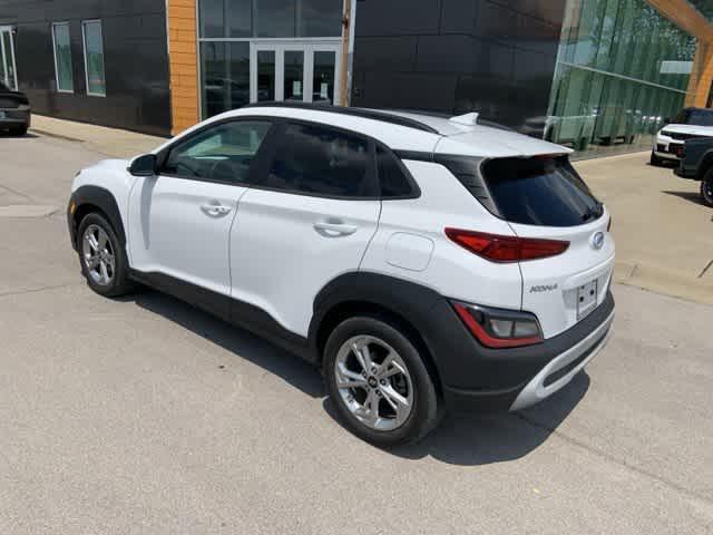 Photo of 2023 Lunar White Hyundai KONA