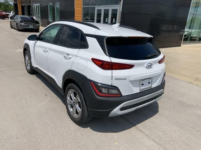 Photo of 2023 Lunar White Hyundai KONA