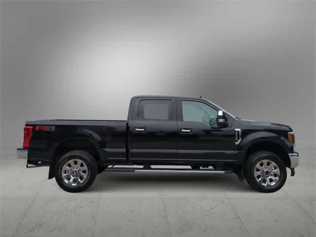 Photo of 2019 Agate Black Metallic Ford F-250