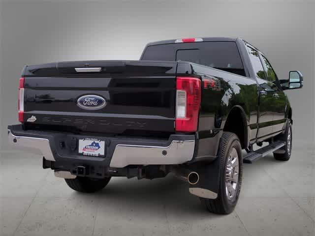Photo of 2019 Agate Black Metallic Ford F-250
