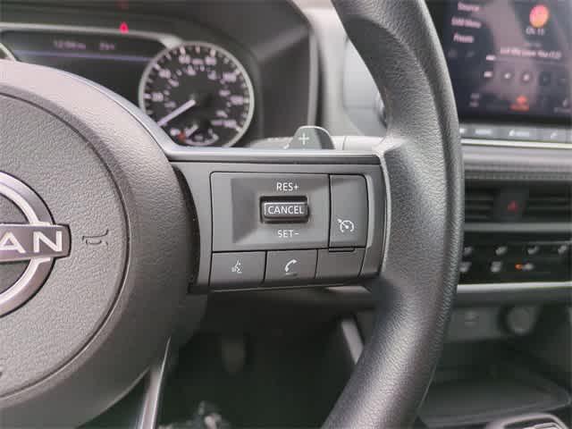 Photo of 2023 Gun Metallic Nissan Rogue