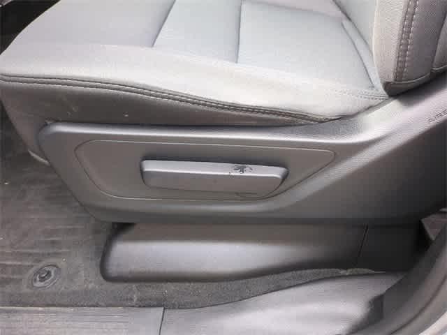 Photo of 2021 Billet Silver Metallic Clearcoat RAM 1500