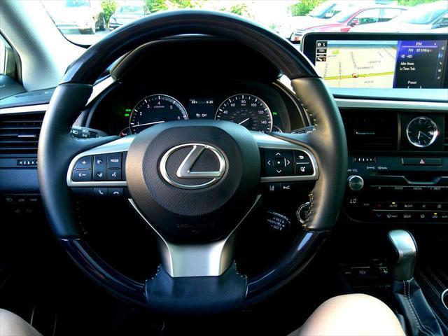 Photo of 2018 Eminent White Pearl Lexus RX 350