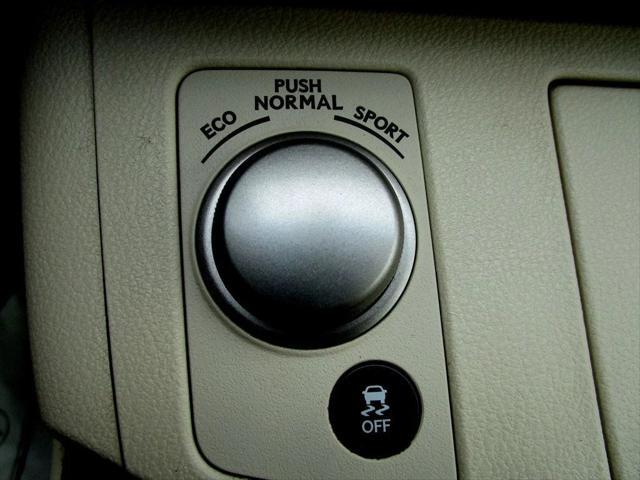 Photo of 2013 Obsidian Lexus ES 350