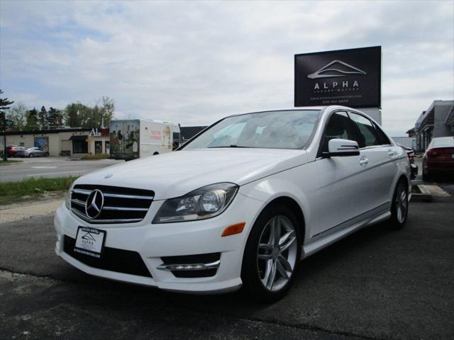 Photo of 2014 Diamond White Metallic Mercedes-Benz C-Class