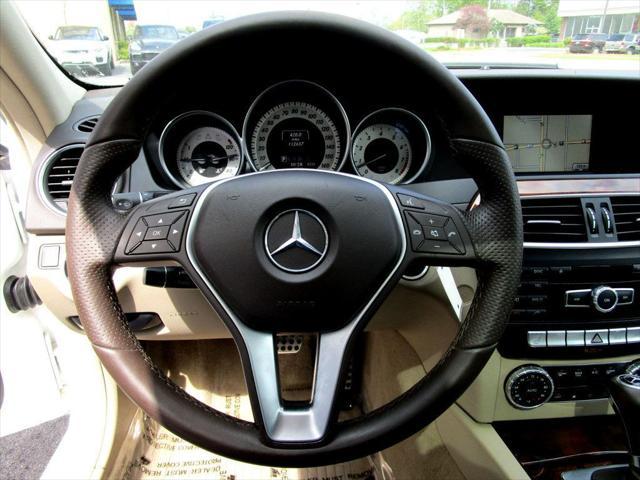 Photo of 2014 Diamond White Metallic Mercedes-Benz C-Class