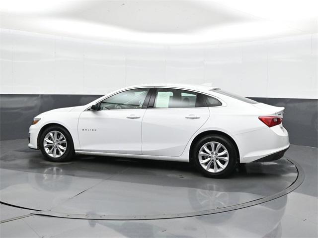 Photo of 2024 Summit White Chevrolet Malibu