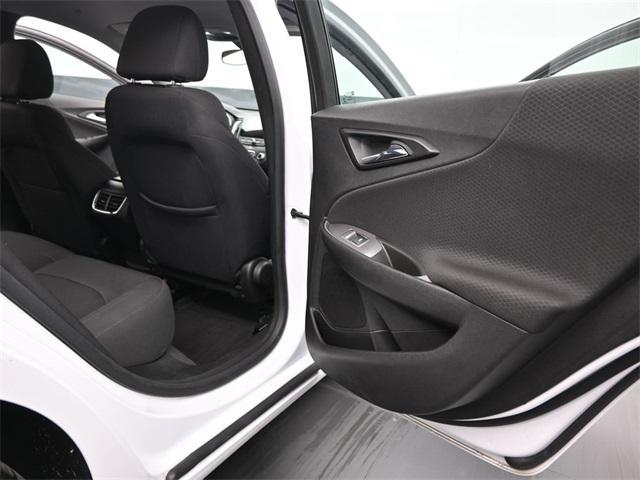 Photo of 2024 Summit White Chevrolet Malibu