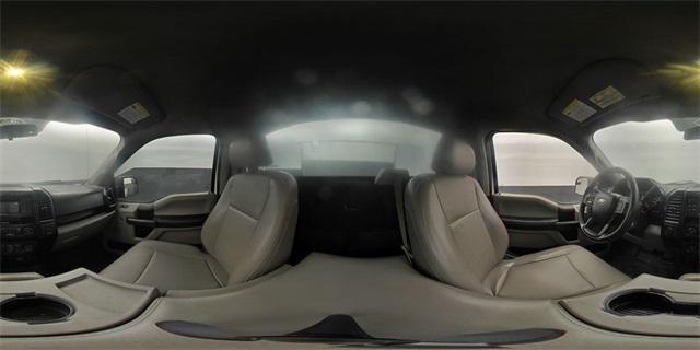 Photo of 2016 Oxford White Ford F-150