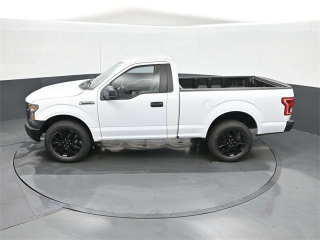 Photo of 2016 Oxford White Ford F-150