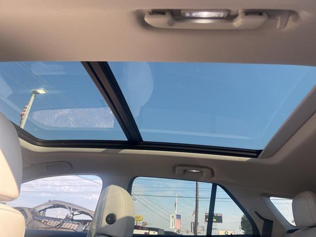 Photo of 2024 Blue Honda Prologue