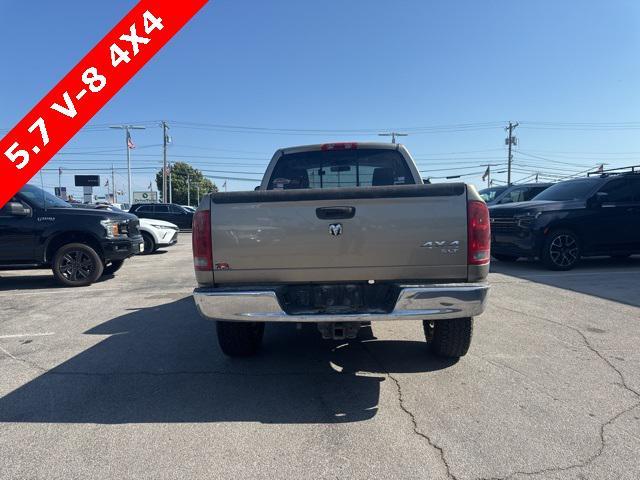 Photo of 2006 Light Khaki Metallic Clearcoat Dodge Ram 1500