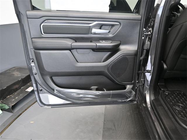 Photo of 2026 Granite Crystal Metallic Clearcoat RAM 1500