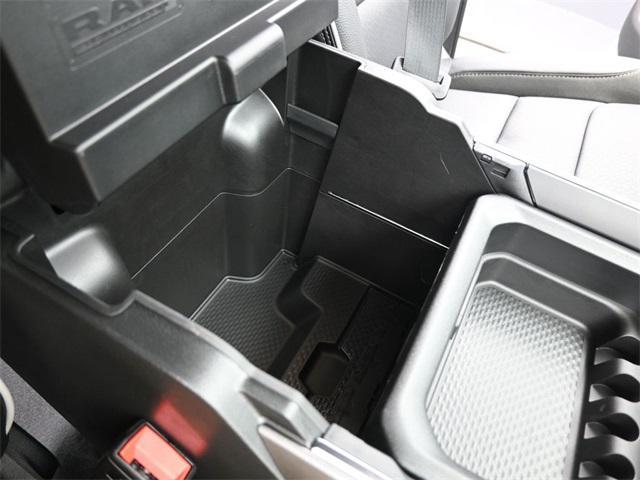 Photo of 2025 Bright White Clearcoat RAM 1500