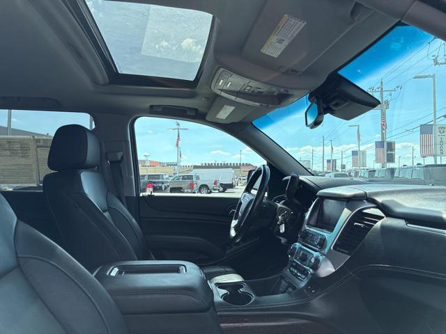 Photo of 2019 Dark Sky Metallic GMC Yukon