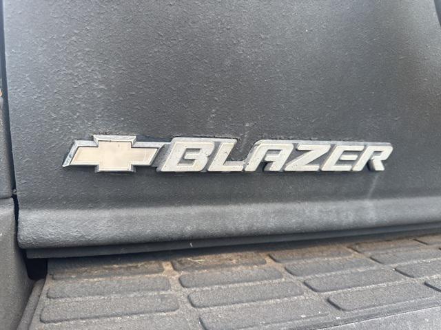Photo of 1996 Black Chevrolet Blazer