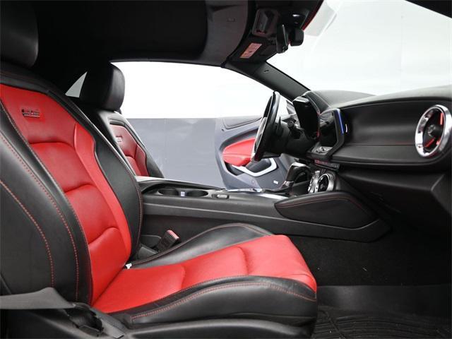 Photo of 2020 Shadow Gray Metallic Chevrolet Camaro