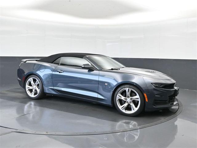 Photo of 2020 Shadow Gray Metallic Chevrolet Camaro
