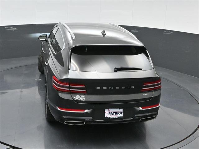 Photo of 2024 Makalu Gray Genesis GV80