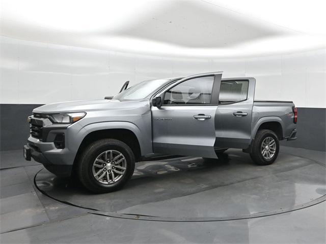 Photo of 2023 Sterling Gray Metallic Chevrolet Colorado