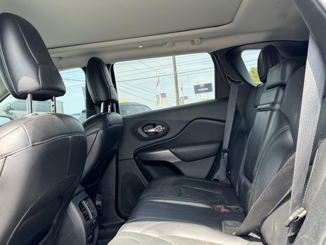Photo of 2019 Billet Silver Metallic Clearcoat Jeep Cherokee