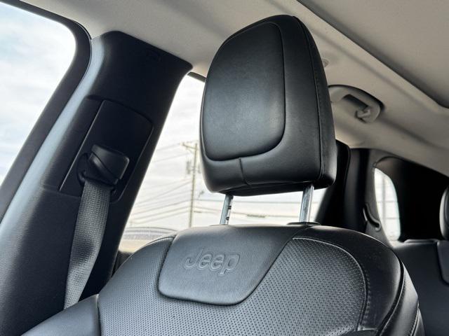 Photo of 2019 Billet Silver Metallic Clearcoat Jeep Cherokee