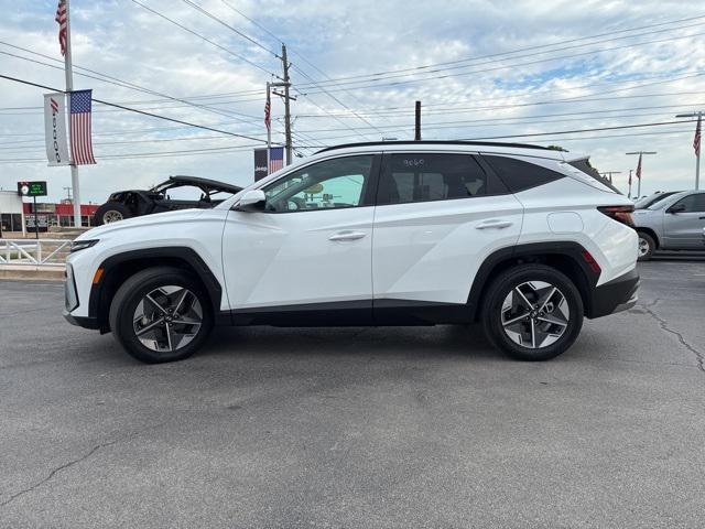 Photo of 2025 Serenity White Pearl Hyundai TUCSON