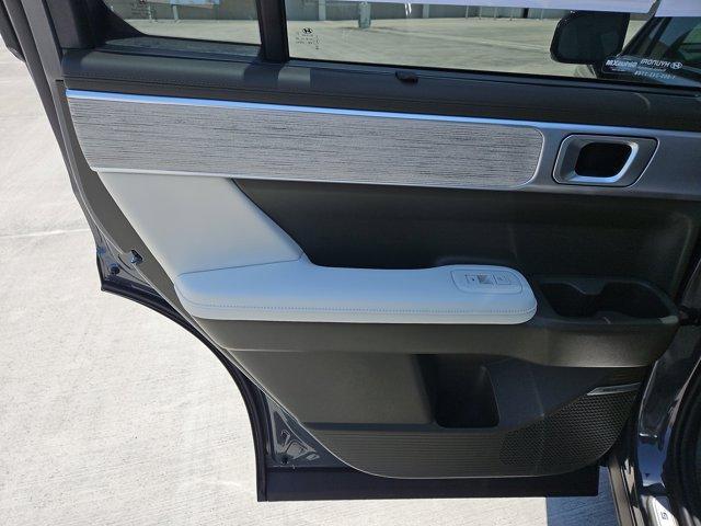 Photo of 2025 Gray Hyundai SANTA FE HEV