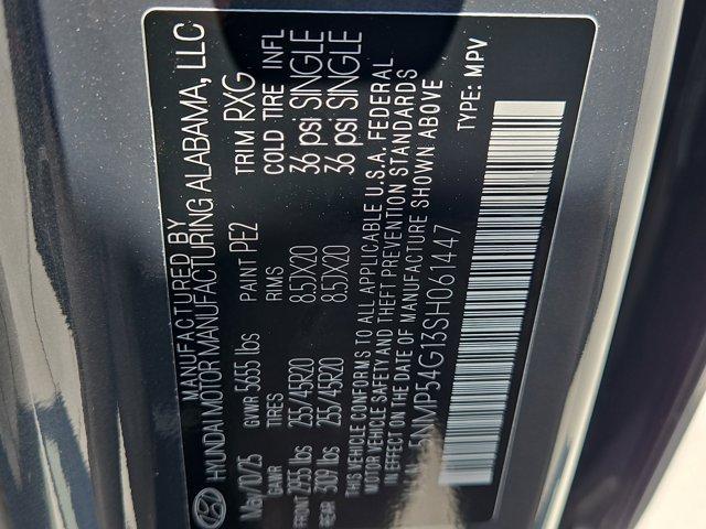 Photo of 2025 Gray Hyundai SANTA FE HEV