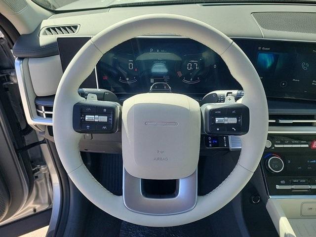 Photo of 2025 Shimmering Silver Hyundai SANTA FE