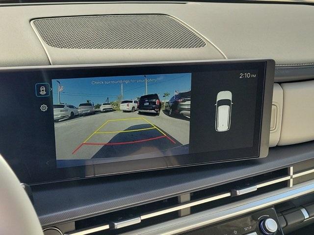 Photo of 2025 Shimmering Silver Hyundai SANTA FE