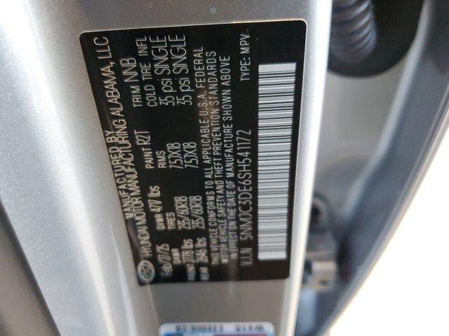 Photo of 2025 Shimmering Silver Hyundai TUCSON
