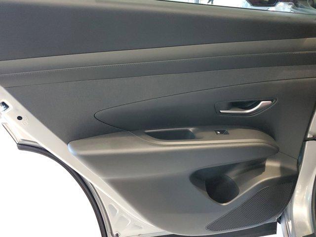 Photo of 2025 Shimmering Silver Hyundai TUCSON
