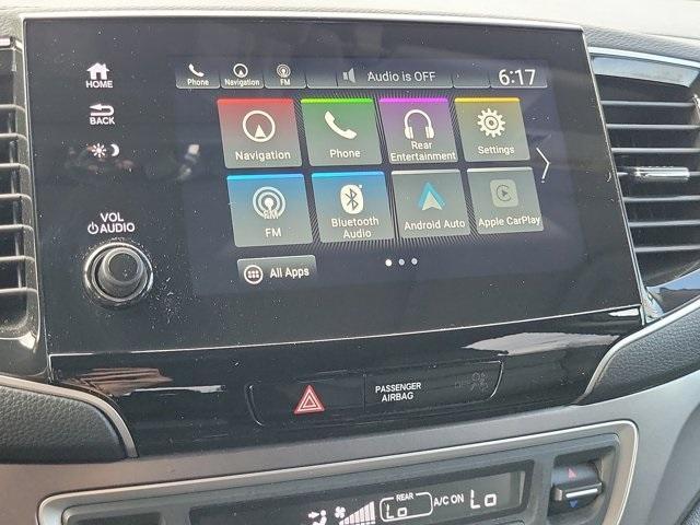 Photo of 2020 Platinum White Pearl Honda Pilot