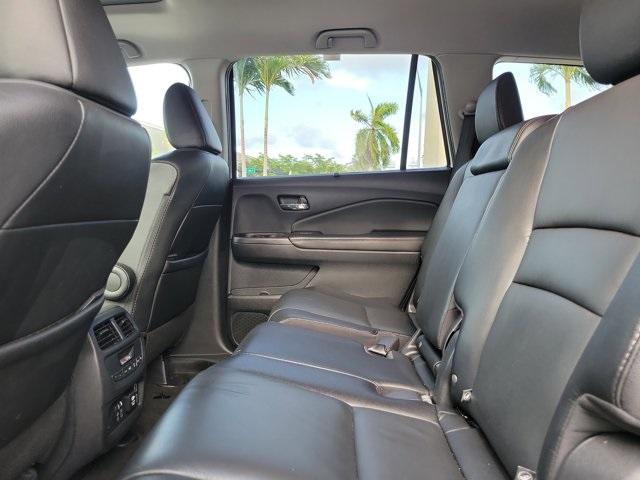 Photo of 2020 Platinum White Pearl Honda Pilot
