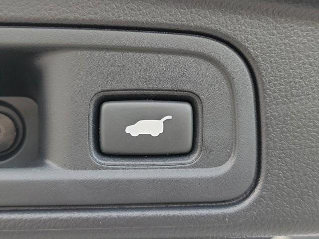 Photo of 2020 Platinum White Pearl Honda Pilot