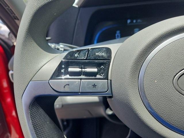 Photo of 2025 Red Hyundai ELANTRA