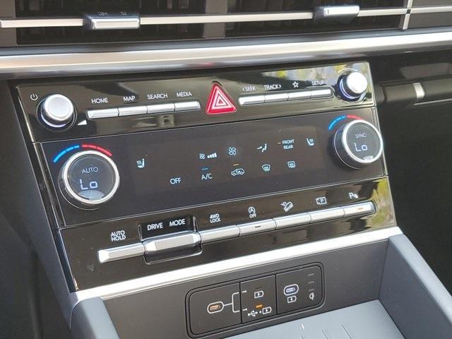 Photo of 2025 Hampton Gray Hyundai SANTA FE