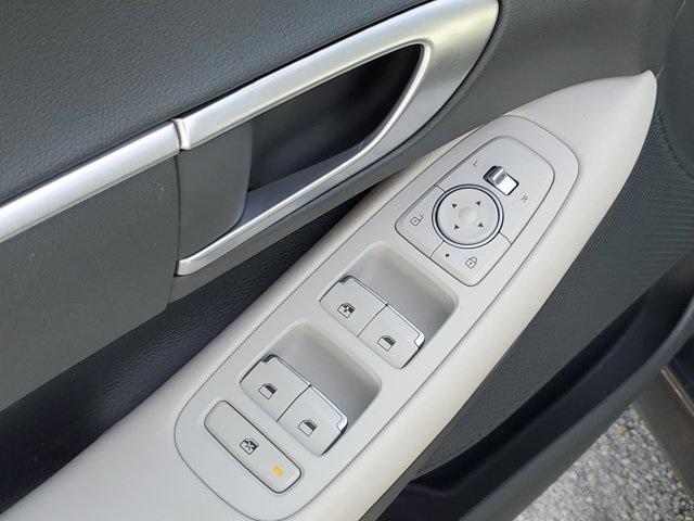 Photo of 2023 Portofino Gray Hyundai SONATA