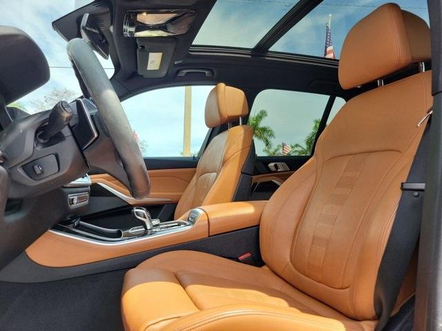Photo of 2019 Sunstone Metallic BMW X5