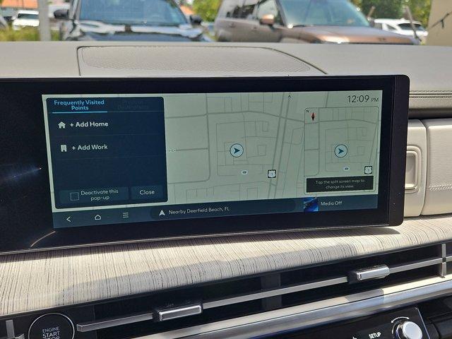 Photo of 2025 White Hyundai SANTA FE HEV
