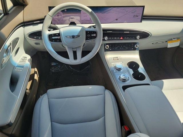 Photo of 2026 Uyuni White Genesis GV70