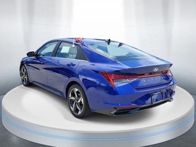Photo of 2023 Intense Blue Hyundai ELANTRA