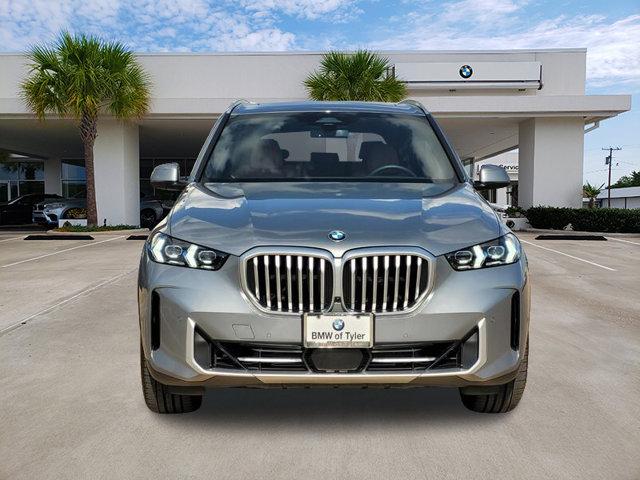 Photo of 2024 Skyscraper Grey Metallic BMW X5