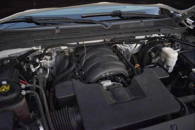 Photo of 2017 White Frost Tricoat GMC Sierra 1500