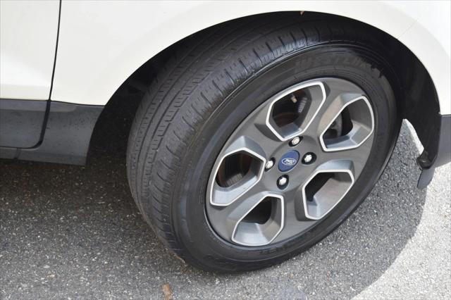 Photo of 2019 Diamond White Ford EcoSport