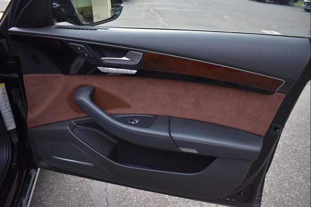 Photo of 2014 Black Audi A8